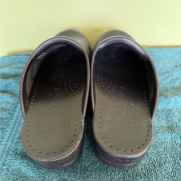 Dansko Black Leather Slide In Sonja Clogs Sz 38 (US 7.5-8) Nurses Medical Vet Tx - Picture 2 of 11